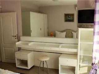 Sofia Inn Apartments Residence