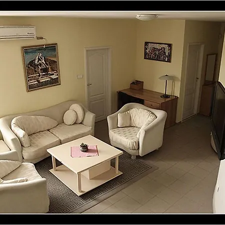 Sofia Inn Apartments Residence Aparthotel